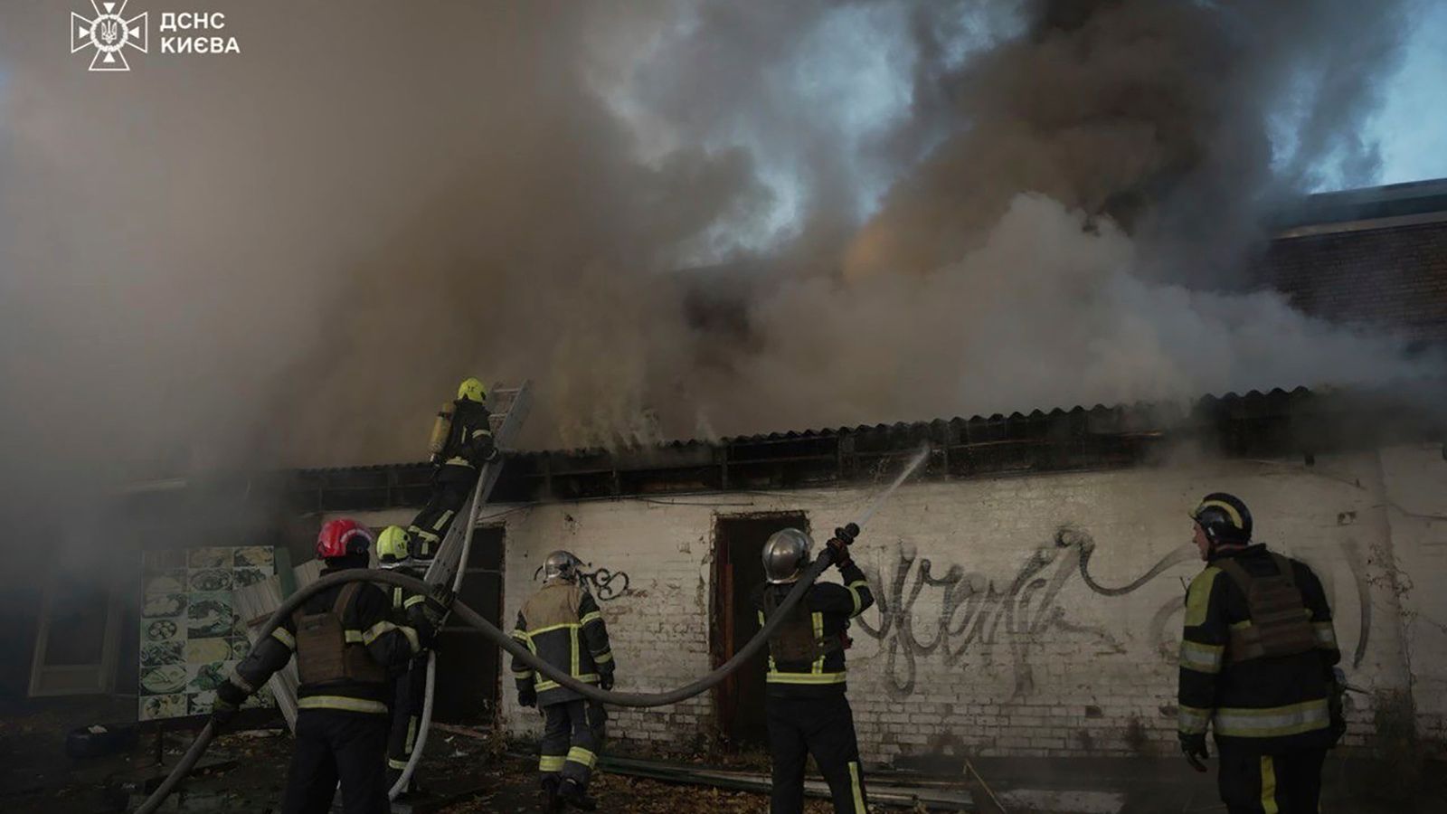 Drones strike Moscow as UK reports high Russian casualties in Ukraine | World News Drones strike Moscow as UK reports high Russian casualties in Ukraine | World News