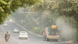 Delhi pollution GRAP 4