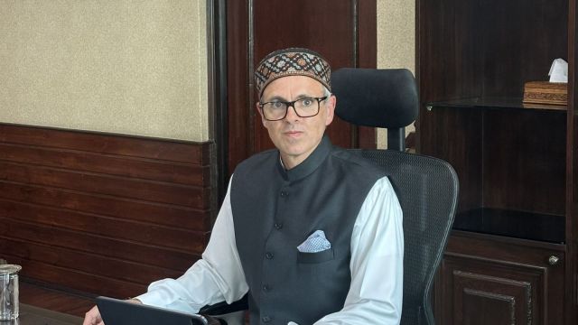 J&K CM Omar Abdullah connected  Kishtwar civilians sick  treatment