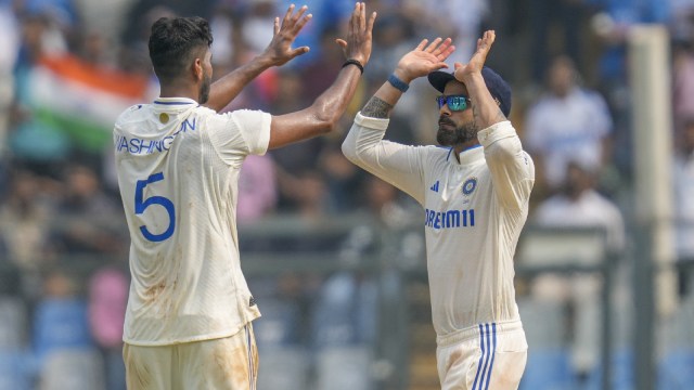 Washington Sundar and Virat Kohli, India vs caller   Zealand