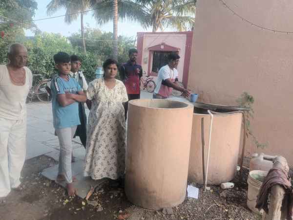 Villagers of Ambi Budruk narrating their tale of woe