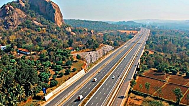 bengaluru mysuru expressway accident, amerind  express