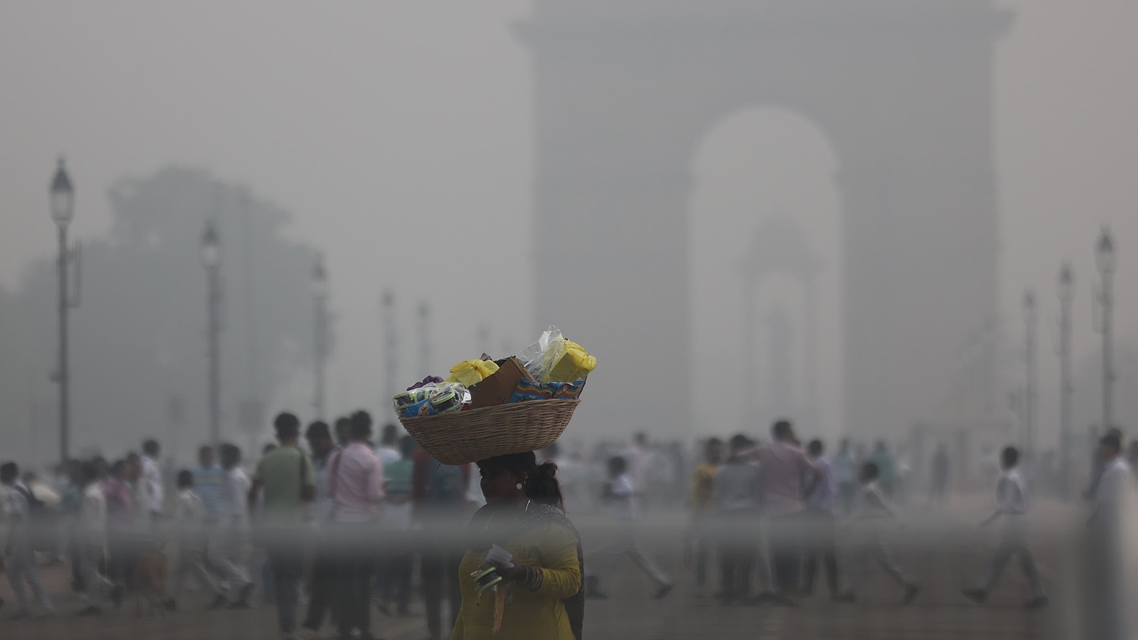 Delhi AQI Today, Weather Forecast, Air Pollution News: Delhi, Noida, Ghaziabad, Gurgaon, Greater Noida NCR AQI Today News updates