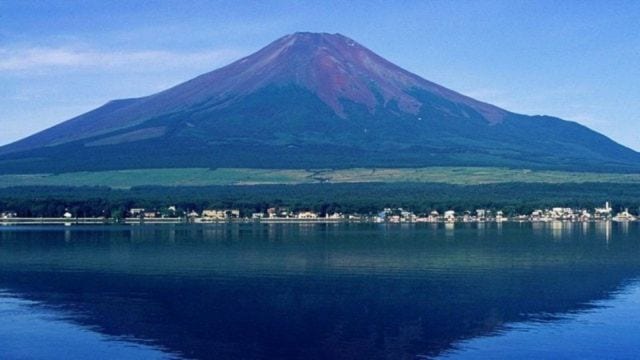 The archetypal  snowfall connected  Mt. Fuji, a UNESCO World Heritage site, could beryllium  seen from the southwestern broadside  of the upland  aboriginal  Wednesday, according to the Shizuoka subdivision  of the Japan Meteorological Agency.