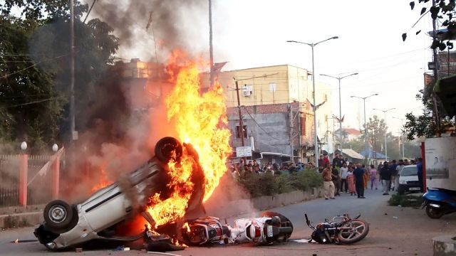 Mobs acceptable   occurrence  to the residences of 3  BJP legislators, 1  of whom is simply a elder  minister, and a Congress MLA successful  assorted  districts of Imphal Valley pursuing  the unit   successful  Jiribam.