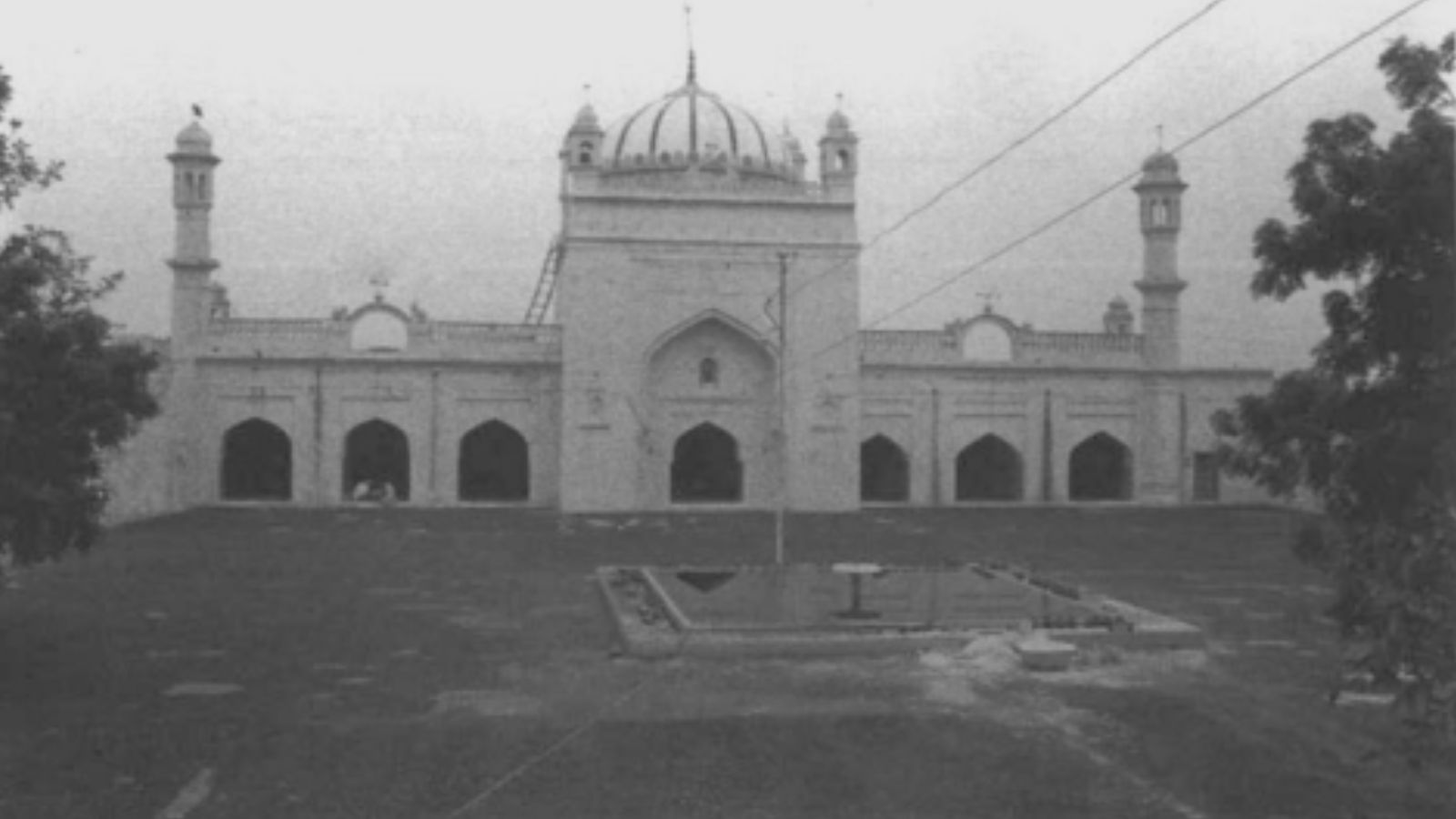 Mir Hindu Beg's mosque, Sambal.