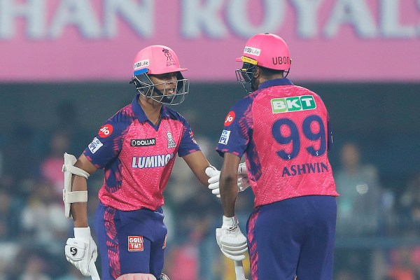 Yashaswi Jaiswal and Ashwin batting together for the Rajasthan Royals. (BCCI)