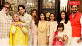 Amitabh Bachchan with his family