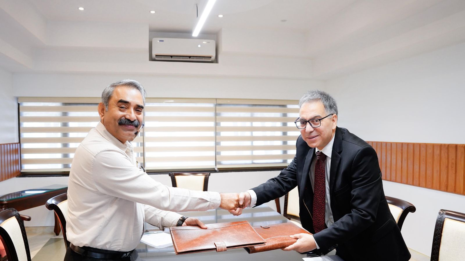 IIM-Kozhikode, SAIL sign MoU to collaborate in academic activities and human resource development