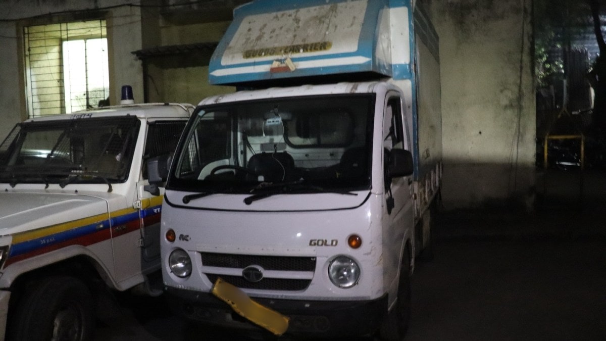 Ghatkopar tempo accident