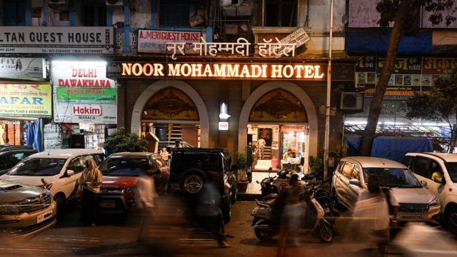Around Town: Inside Mumbai's 101-year-old Noor Mohammadi Hotel, the eatery  that wowed the likes of M F Husain, ustad Zakir Hussain and made Nalli  Nihari a household name | Mumbai News -