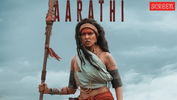 Malavika Mohanan as Aarathi in Thangalaan