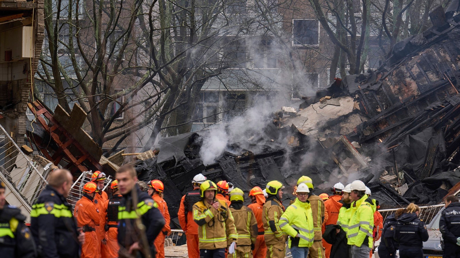 Blast in Netherland’s apartment building kills at least 5, structure ...
