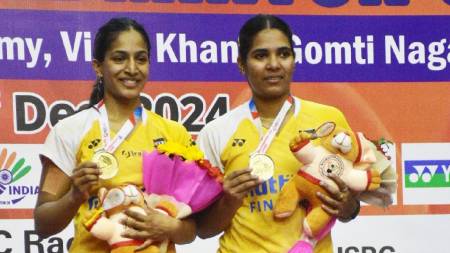 Syed Modi International: Gayatri Gopichand and Treesa Jolly outplayed their Chinese opponents 21-18, 21-11 in just 40 minutes.