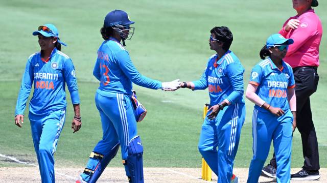 India vs Australia: India's hapless bowling attack was hammered for 371 runs by Australia on Sunday. (BCCI)