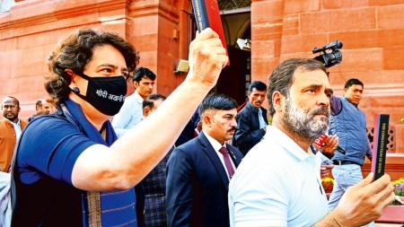 Priyanka Gandhi Vadra, Rahul Gandhi, Communist Party of India (Marxist), A Vijayaraghavan, Communal Muslim alliance, Indian express news, current affairs