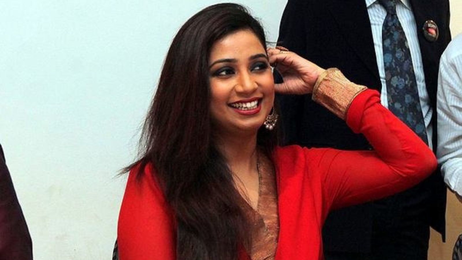 Shreya Ghoshal is known for a series of hit numbers, including her latest rendition in Bhool Bhoolaiya 3, directed by Anees Bazmee.