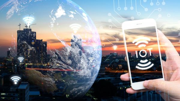 Top 10 countries with the highest median mobile internet speed in 2024; India's ranking revealed. (Source Shutterstock)