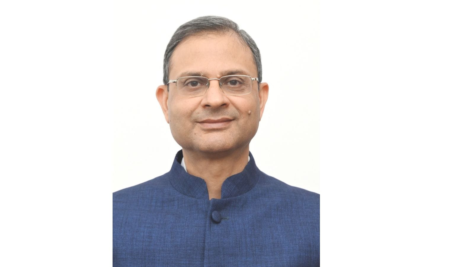 New RBI governor Sanjay Malhotra’s education — BTech (CS) from IIT Kanpur, Master’s from Princeton University, cracked UPSC