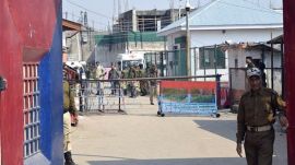 Counter Intelligence Kashmir, Srinagar, Jammu and Kashmir, jail raided in Kashmir, Kashmir jail raided, Srinagar jail, Indian express news, current affairs, kashmir