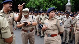 The city police have also demarcated no-parking zones after 8 pm on Tuesday from Kala Ghoda to Sayaji Baug. (File)