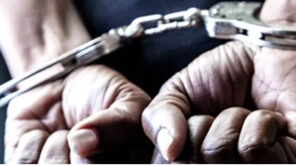 A 22-year-old woman was arrested in Muzaffarnagar for cutting off a man's genitals.