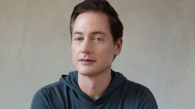 Discover Bryan Johnson's jet lag hacks, including fasting for long flights (Source: Bryan Johnson/Instagram)