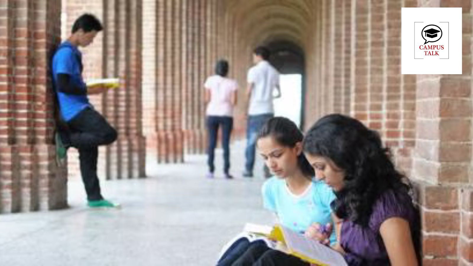 Maharashtra students reading books in a college campus outside classes