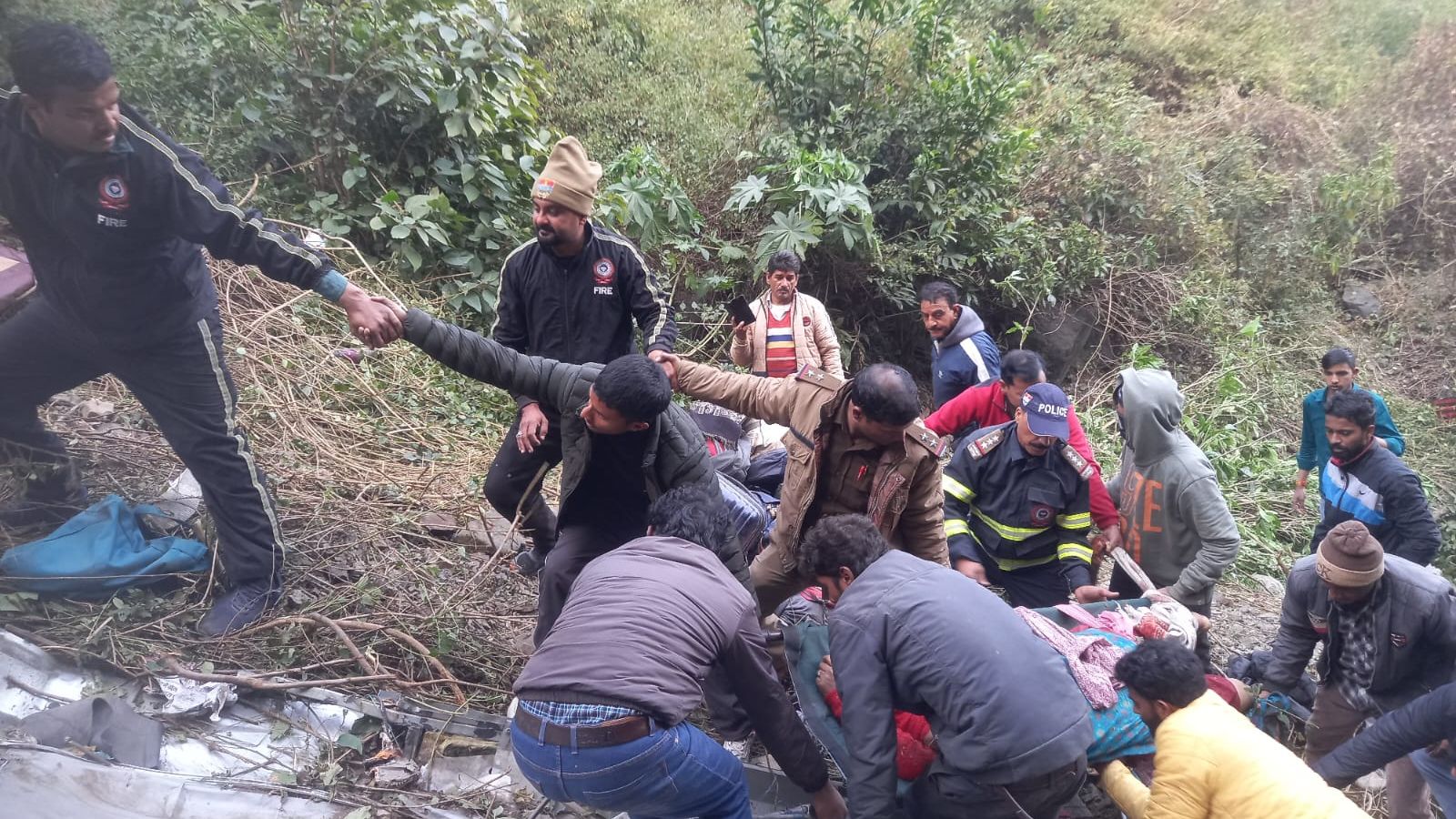 bhimtal, nainital, accident, roadways bus accident