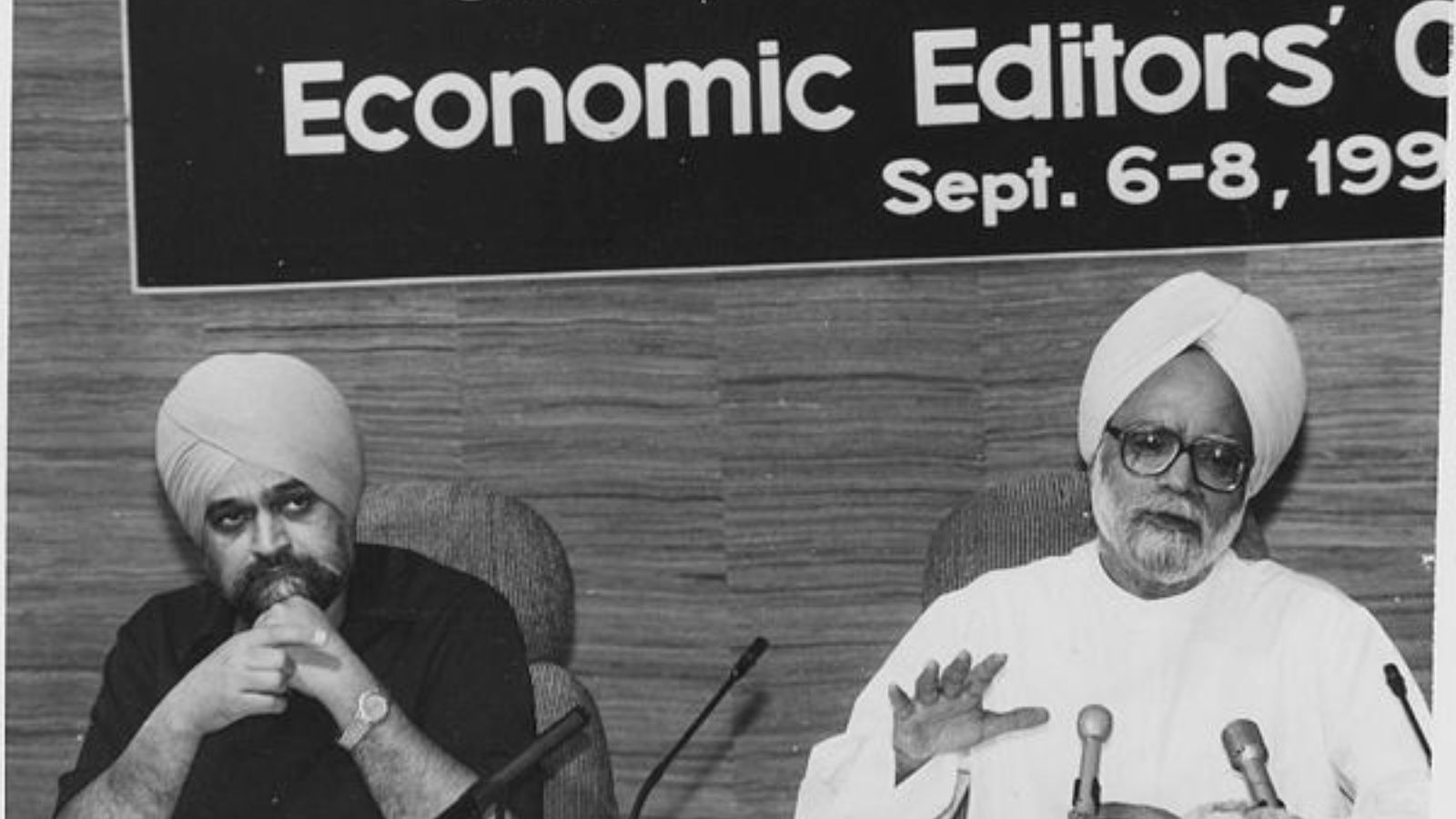 manmohan singh passes away