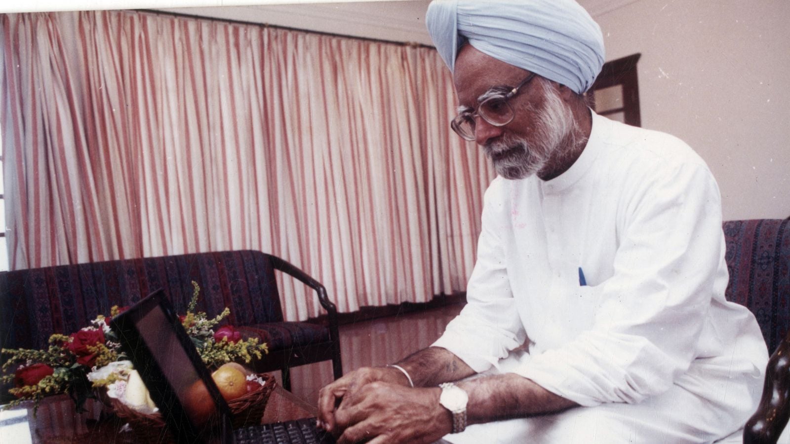 manmohan singh passes away