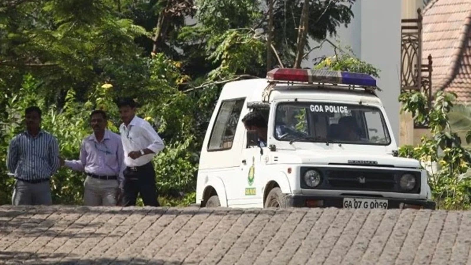 Goa: Accused in land grabbing cases flees custody with constable's help |  India News - The Indian Express