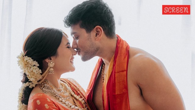 Actor Kalidas Jayaram got married to model Tarini Kalingarayar in a traditional ceremony in Kerala on Sunday.