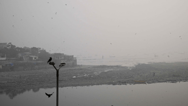 Civic officials maintained that the GRAP regulations were issued following Bombay High Court directives ordering the BMC and the Maharashtra Pollution Control Board (MPCB) to implement stringent measures to curb worsening AQI levels. (File Photo)