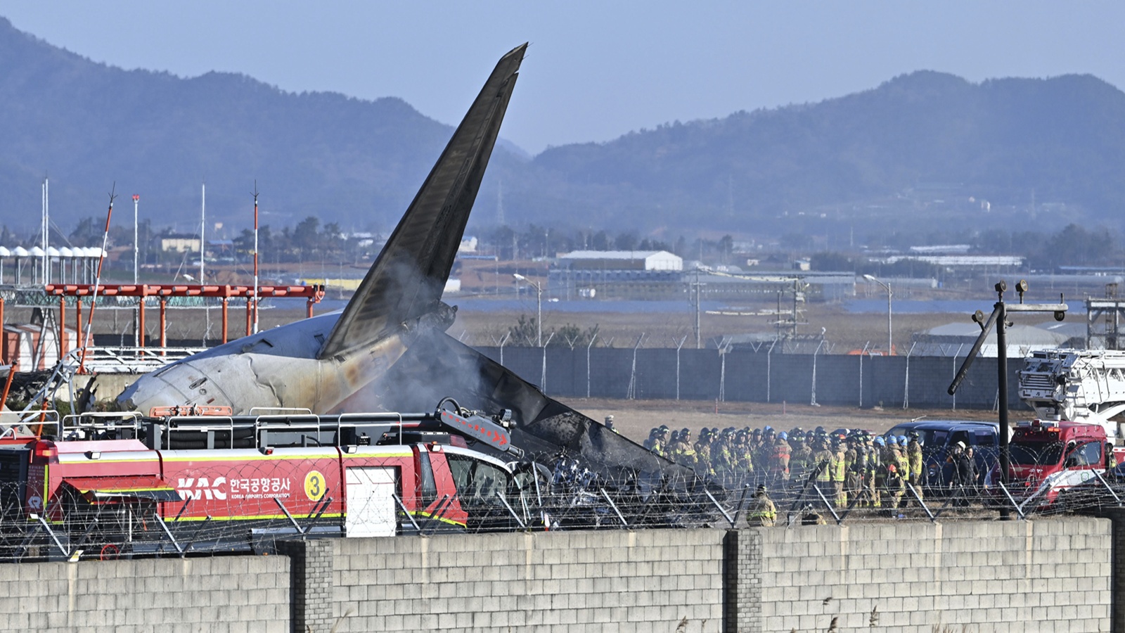 Tragedy in the skies: As plan crashes at South Korea airport, a look at the deadly accidents in last 5 years | World News Tragedy in the skies: As plan crashes at South Korea airport, a look at the deadly accidents in last 5 years | World News