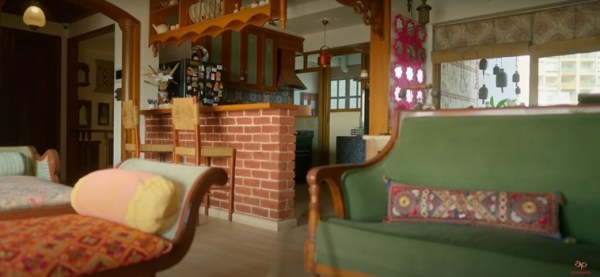 Taapsee shared that she has picked many collectibles for her home from around the world. (Photo: Asian Paints/YouTube)