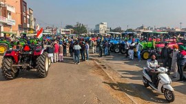 farmers tractor march
