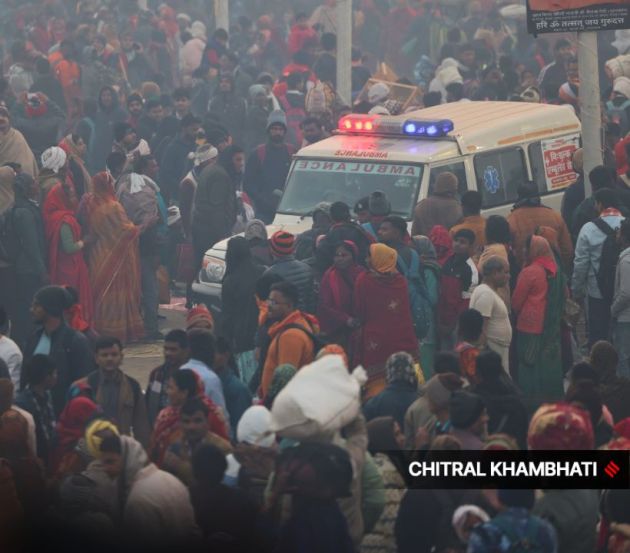 Amid the stampede-like situation, an ambulance caught fire at the Sangam, adding to the already tense atmosphere as authorities scrambled to manage the chaos. (Express Photo by Chitral Khambati)
