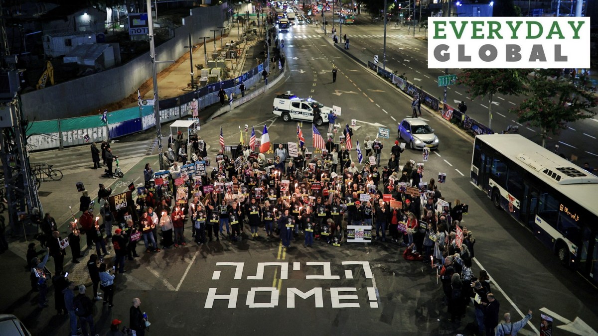 Supporters of Israeli hostages block a road as they demand a deal during a protest amid ongoing negotiations for a ceasefire in Gaza, in Tel Aviv, Israel January 13, 2025.