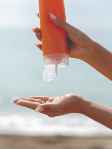 Why sunscreen can cause eye irritation and how to prevent it