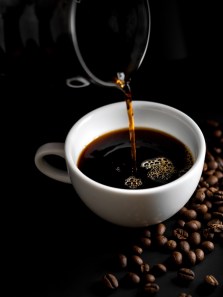 Is drinking black coffee on an empty stomach harmful?