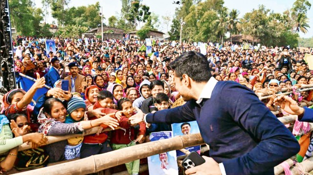 Abhishek Banerjee, Abhishek Banerjee slams Centre over Bangladesh crisis, Bangladesh crisis, Narendra Modi, Kolkata news, WEst Bengal news, Indian express, current affairs