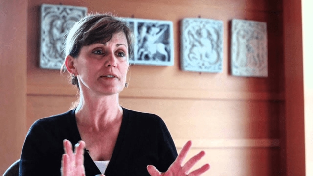 Pulitzer Prize winning illustrator/cartoonist Ann Telnaes. (Photo: Youtube/Emory University)