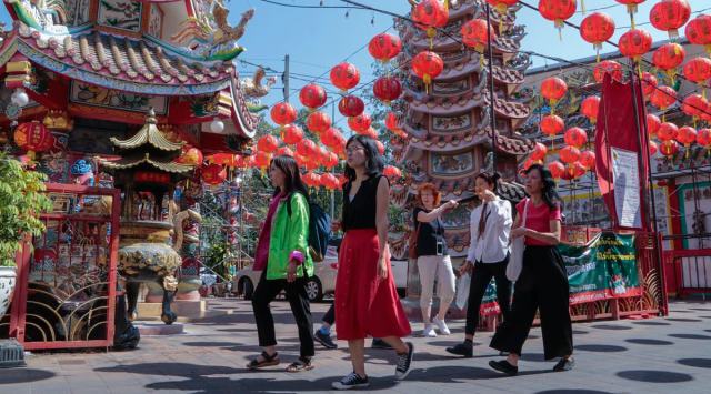 the story of chinese new year animals video