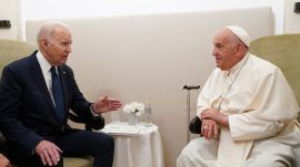 Biden awards Pope