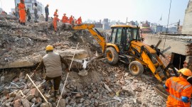 Burari building collapse, delhi news, rescue operations, indian express