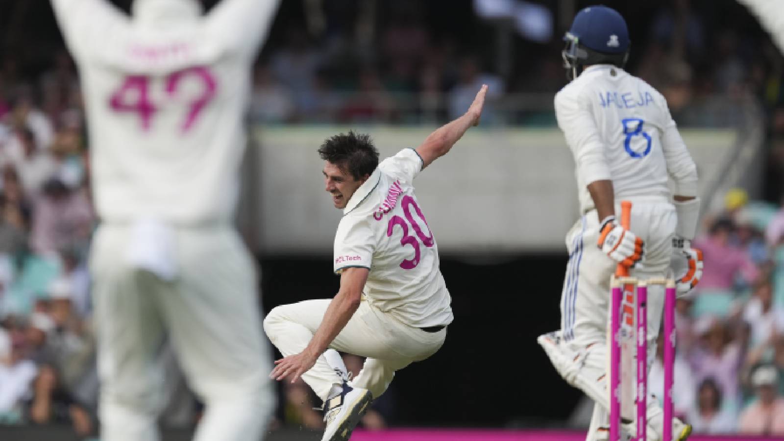 WATCH: Pat Cummins takes a tumble while appealing for Ravindra Jadeja’s wicket in 5th Test