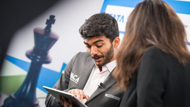 Gukesh is currently the joint leader in the Tata Steel chess tournament standings in the masters section after defeating Pentala Harikrishna in Round 7. (PHOTO: Lennart Ootes via Tata Steel Chess)