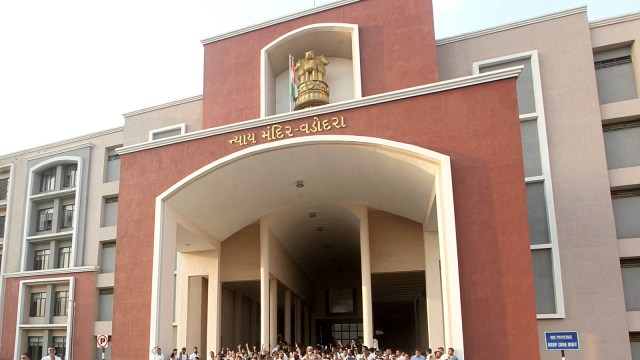 The Gujarat High Court was proceeding  the petition filed by Dr Deepali Jain against the Registrar and Governing Council of Rashtriya Raksha University