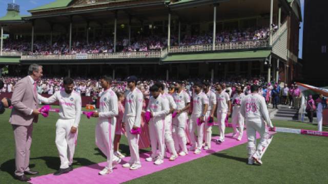 India pink kits vs australia